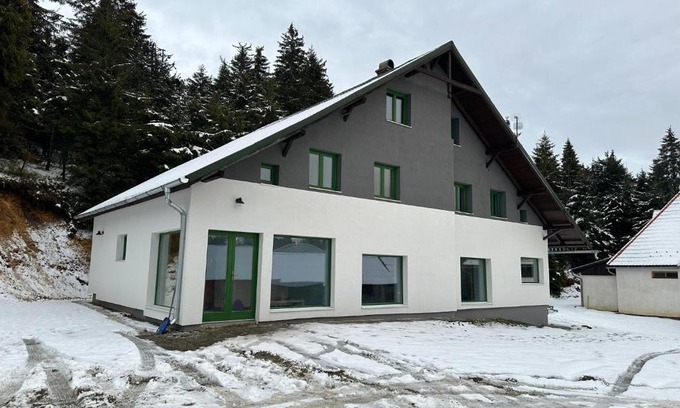 Zetea House | Madarasi Sportbázis