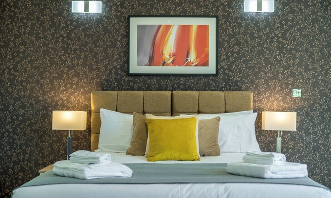 Hale Apartment | Madika Homes - Mill Hill Luxe Apartment
