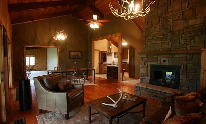 Shining Mountains House | Madison River and Blaine Spring Creek
