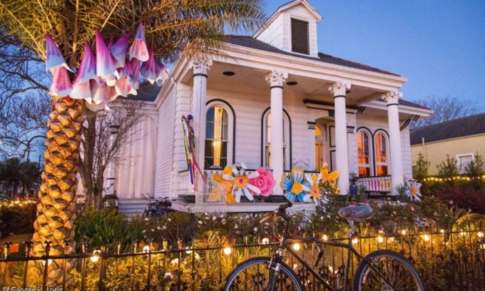 Bywater House | Magical, Luxurious and Playful Bywater Historic Home: Wonderland
