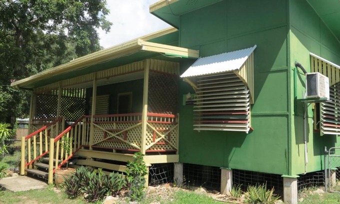 Arcadia House | Magnautical Cottage 29 McCabe Crescent Arcadia