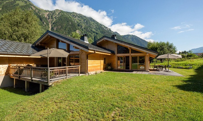 Les Bossons Ski Chalet | Magnificent chalet with superb view - New - 11 people - Chamonix Les Bossons