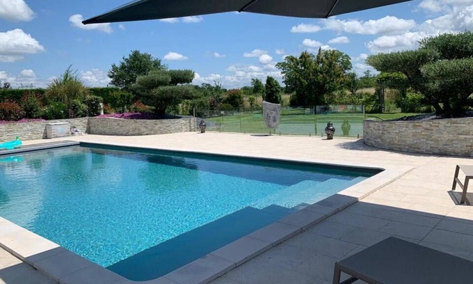 Montauban House | Magnifique Maison Avec Piscine et son Terrain de 3000 m2