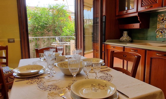 Giarre House | Magnolia House with the strategic location 20min from Taormina, Catania, Sea, Etna