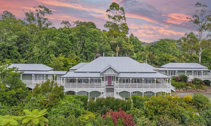 Mount Glorious Cabin | Maiala Park Lodge