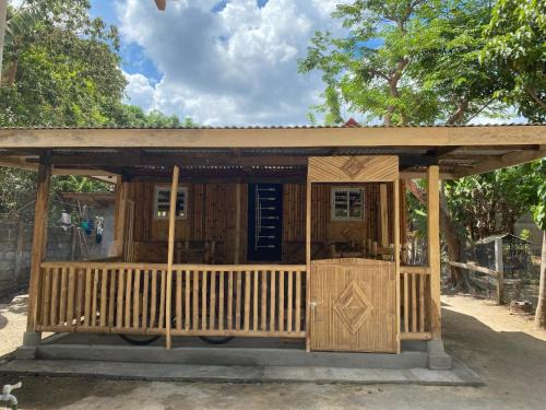 San Jose Apartment | Main Kubo, La Ahoy RestHouse and Resort