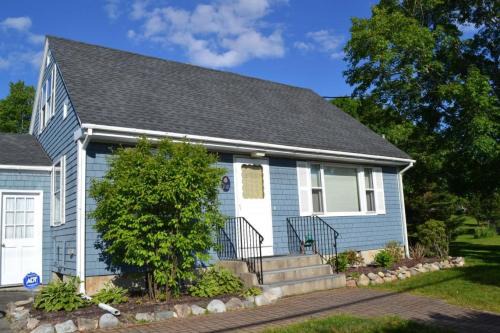 Winter Harbor House | Maine Attraction