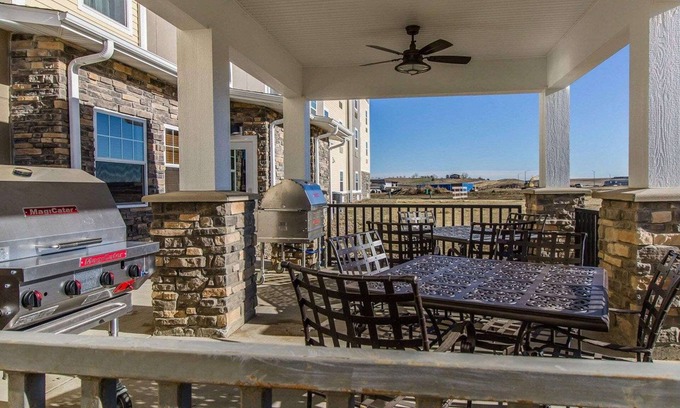 Watford City Hotel | MainStay Suites Watford City - Event Center