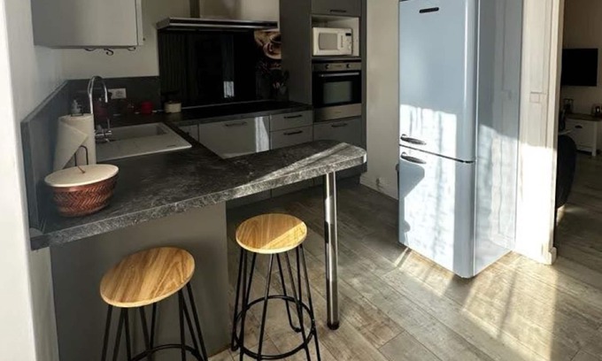 Poligny House | Maison au Calme Idéal Pour les Familles et Animaux