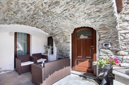 Pollein Apartment | Maison Bebe Terre Blanche