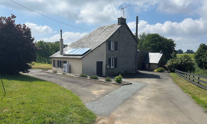 Saint-Fraimbault House | Maison Champeaux: house & gardens, peace & serenity in the Normandy countryside