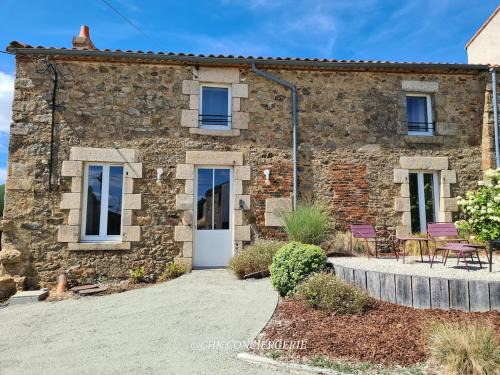 Saint-Michel-Mont-Mercure House | Maison de campagne HDH - Charme et moderne - Proche du Puy duFou
