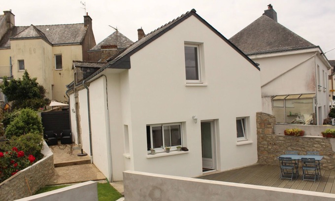 Locmiquelic House | Maison de Pêcheur au Coeur de Locmiquelic