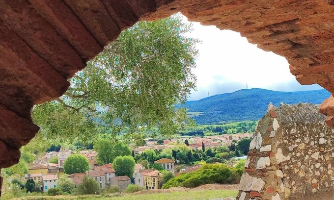 Estagel House | Maison de Village Située Dans une Impasse