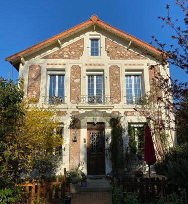 Villiers-sur-Marne House | Maison du bonheur