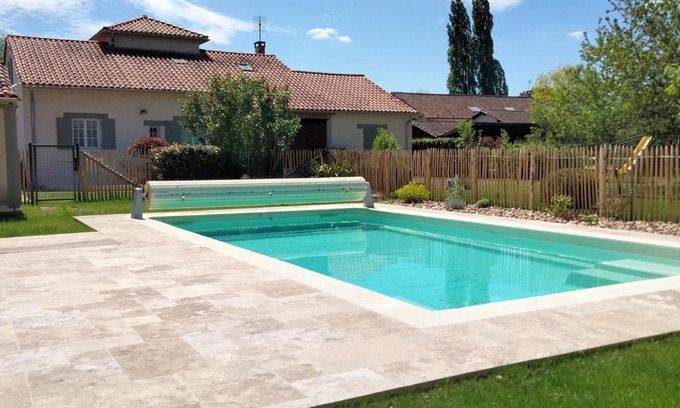 Chancelade House | Maison familiale avec piscine privée, proche de Périgueux, animaux acceptés - FR-1-616-236