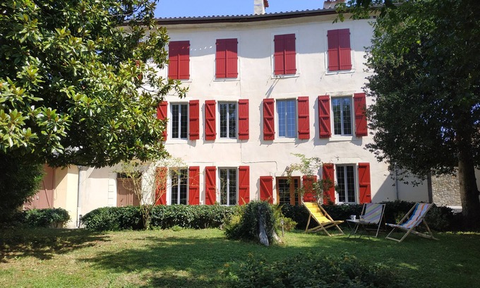 Aspet House | Maison L'Arénoulat in Aspet – charm, garden & comfort in the heart of Comminges, near town & nature