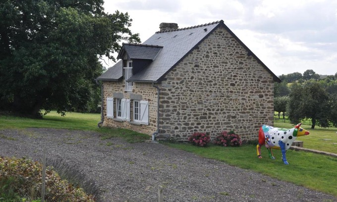 Saint-Calais-du-Desert House | Maison la Quentinière