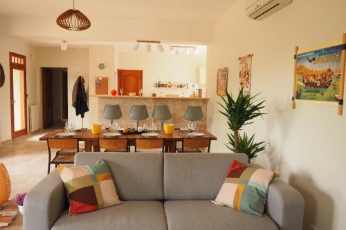 Goult House | Maison Le Grand Verger