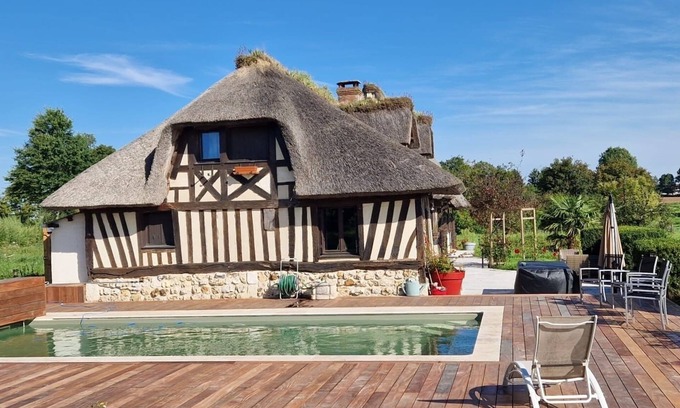 Boulleville House | Maison Normande Avec Piscine
