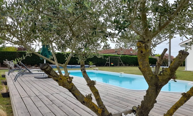 Gaillan-en-Medoc House | Maison Toute Équipée Avec Piscine et Pool House