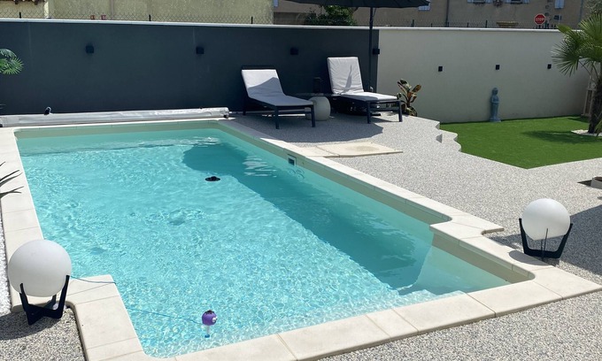 Montfavet House | Maison villa moderne piscine Avignon
