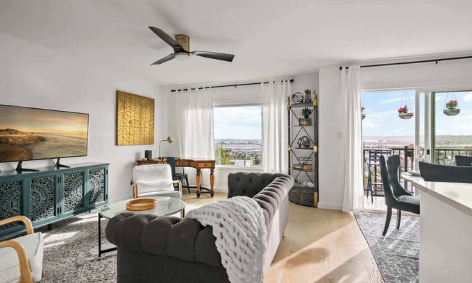 Mission Hills Apartment | Majestic Mermaid Retreat