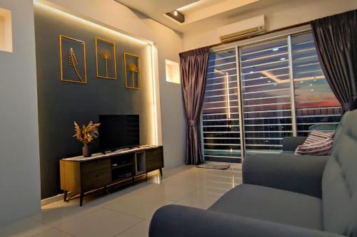 Larut Apartment | Majestic Sanctuary Homestay Taiping with Netflix - 2 Carpark