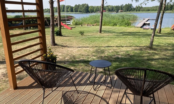 Szeligi Cottage | Makosieje Resort with the view on the lake