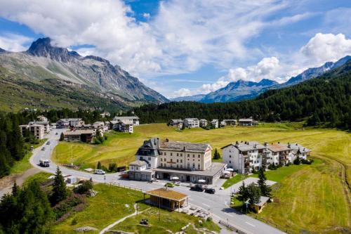 Maloja Cabin | Maloja Kulm Hotel