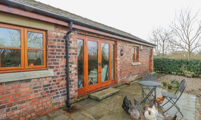 Bispham Green House | Maltkiln Cottage At Crook Hall Farm
