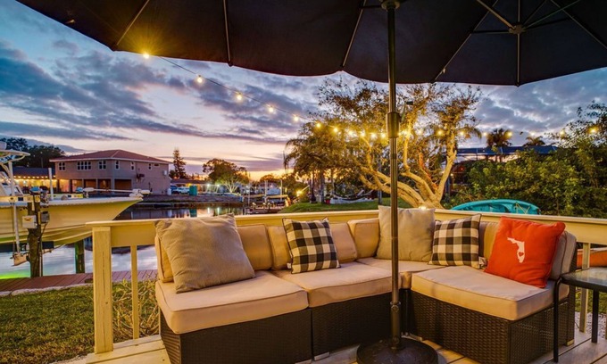 Bayshore Gardens House | Manatee Cove: Private Oasis with Wildlife, Hot Tub & Fun Game Room!