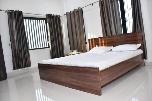 Banka Hotel | Mandapam Hotel and Banquet Hall