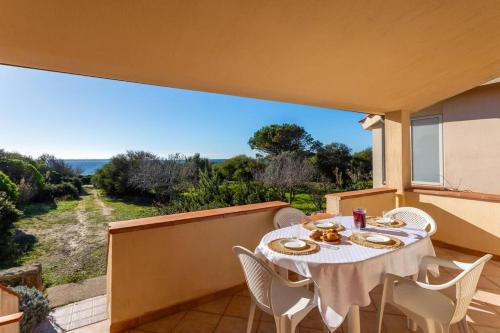 Capo Mannu Apartment | [Mandriola] House facing the sea - Free WiFi