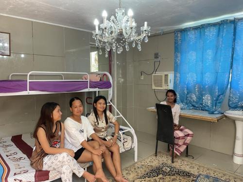 Palayan City Apartment | Mango fram resort