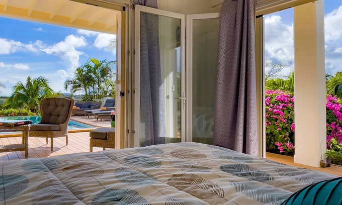 Micoud Villa | Mango Villa- Come relax & unwind in this seaside retreat!