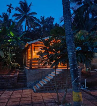 Devbag Hotel | Mangrove Home Cottages