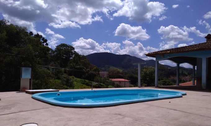 Aguas de Lindoia House | Manhani farm. Nature, tranquility, security and peace. wahts.