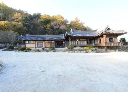Bonghwa House | Manhoe Gotaek