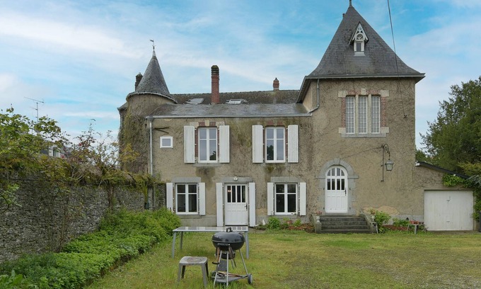 Laval House | MANOIR DE LA VALETTE - 8 personnes