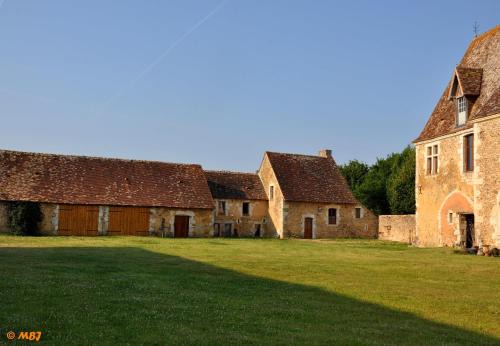 Margon House | Manoir du Bois Joly - Gîte du Fournil