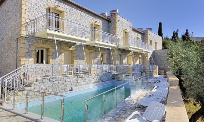 Stoupa Apartment | Manoleas Villas - Apartment 3