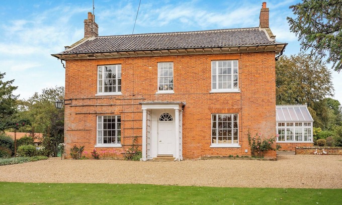 Sculthorpe Cottage | Manor Farm House - UK45276