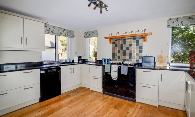 Chester Cottage | Manor Wood