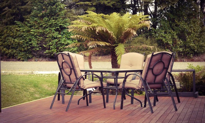 National Park Village Hostel | Manowhenua Lodge - Hostel