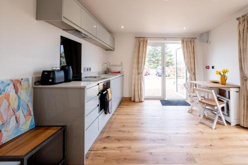 Pettistree Apartment | Maple - Three Tuns Apartments - Pettistree, Wickham Market - by Aldeburgh Coastal Cottages