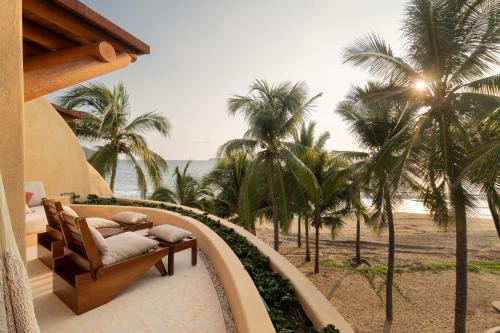 Barra de Potosi Apartment | Mar de Coco Beach Front Villas