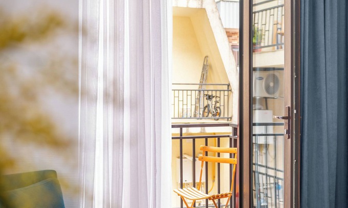 Old Boulevard Apartment | Mariinsky Apartments & Hotel