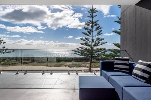 Mandurah Apartment | Marina-ocean Front Escape With Breathtaking Views