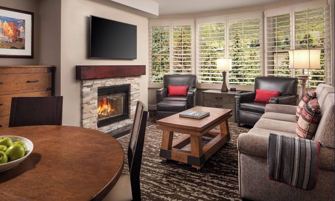 Highland Meadows Villa | Marriott’s StreamSide-Evergreen 2 Bedroom Villa in Vail